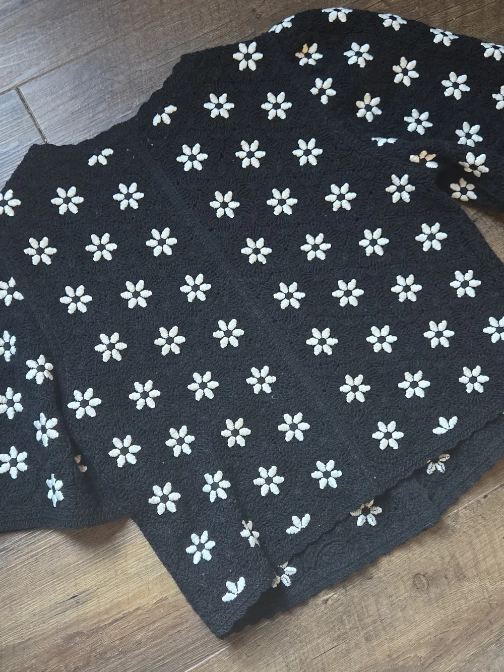 Sezane Lorna Shirt Contrasted Black Guipure Ecru Flower - Size S - Picture 6 of 13